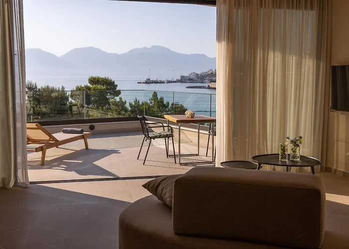 Anassa Suites